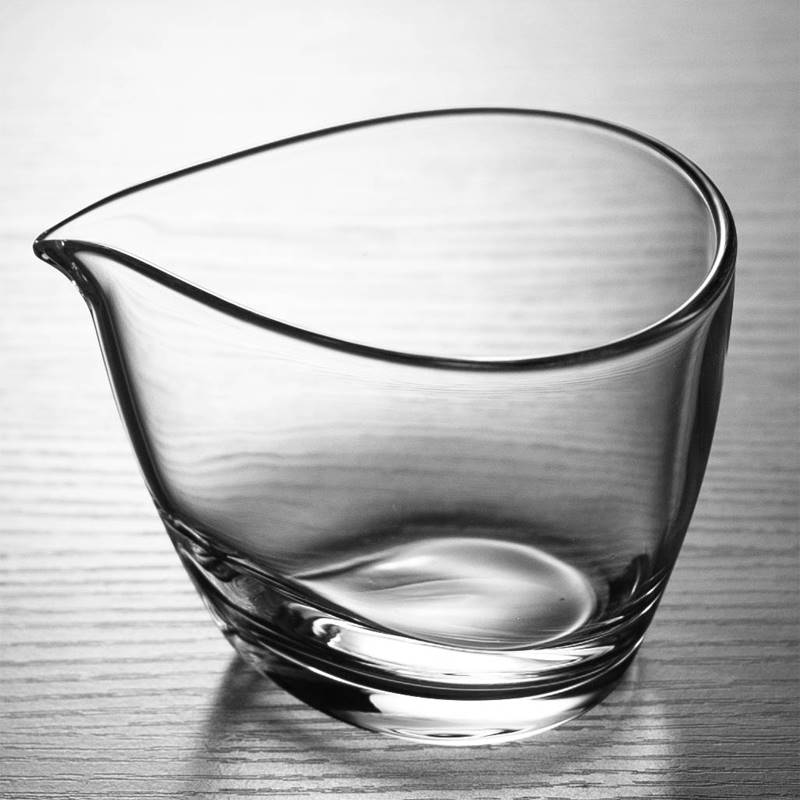 HX4890手工水滴 厚底无把 日式公杯 玻璃公道杯 家用茶海 250ml