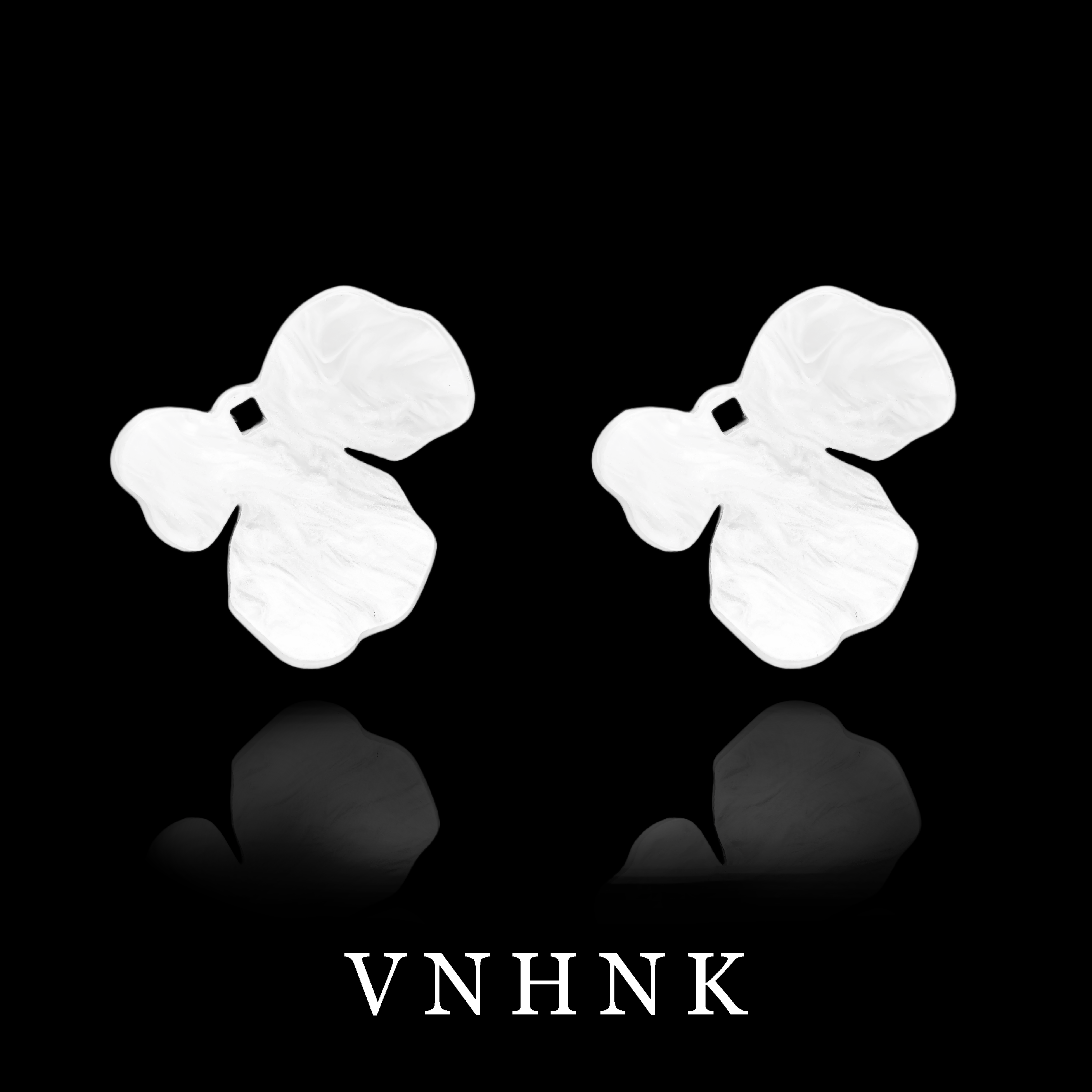 铜合金合成锆石耳饰 美可儿  G36   白色时尚气质耳环