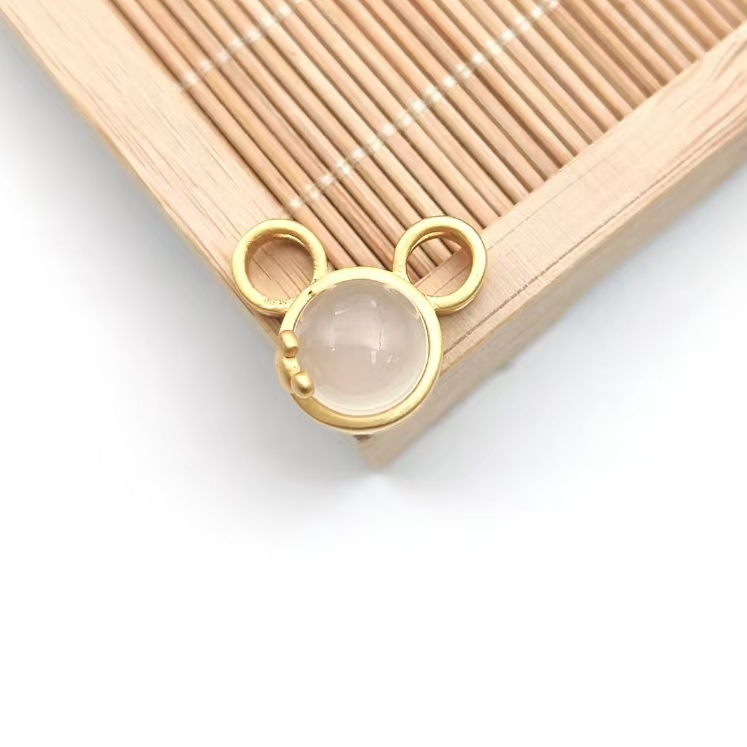 【卫国甄选】【证书+礼盒】一见倾心合金镶嵌玉髓米奇吊坠BD1209 赠链