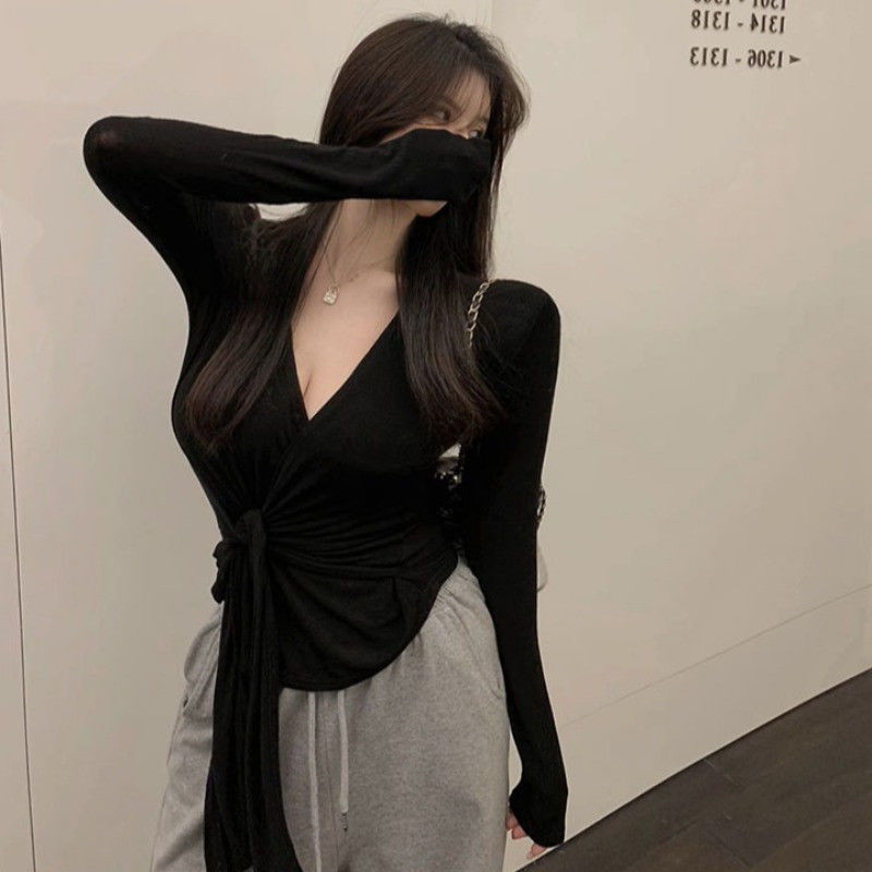 修身绑带设计感内搭上衣女胖秋冬小众辣妹性感长袖恤斤大开叉抽绳
