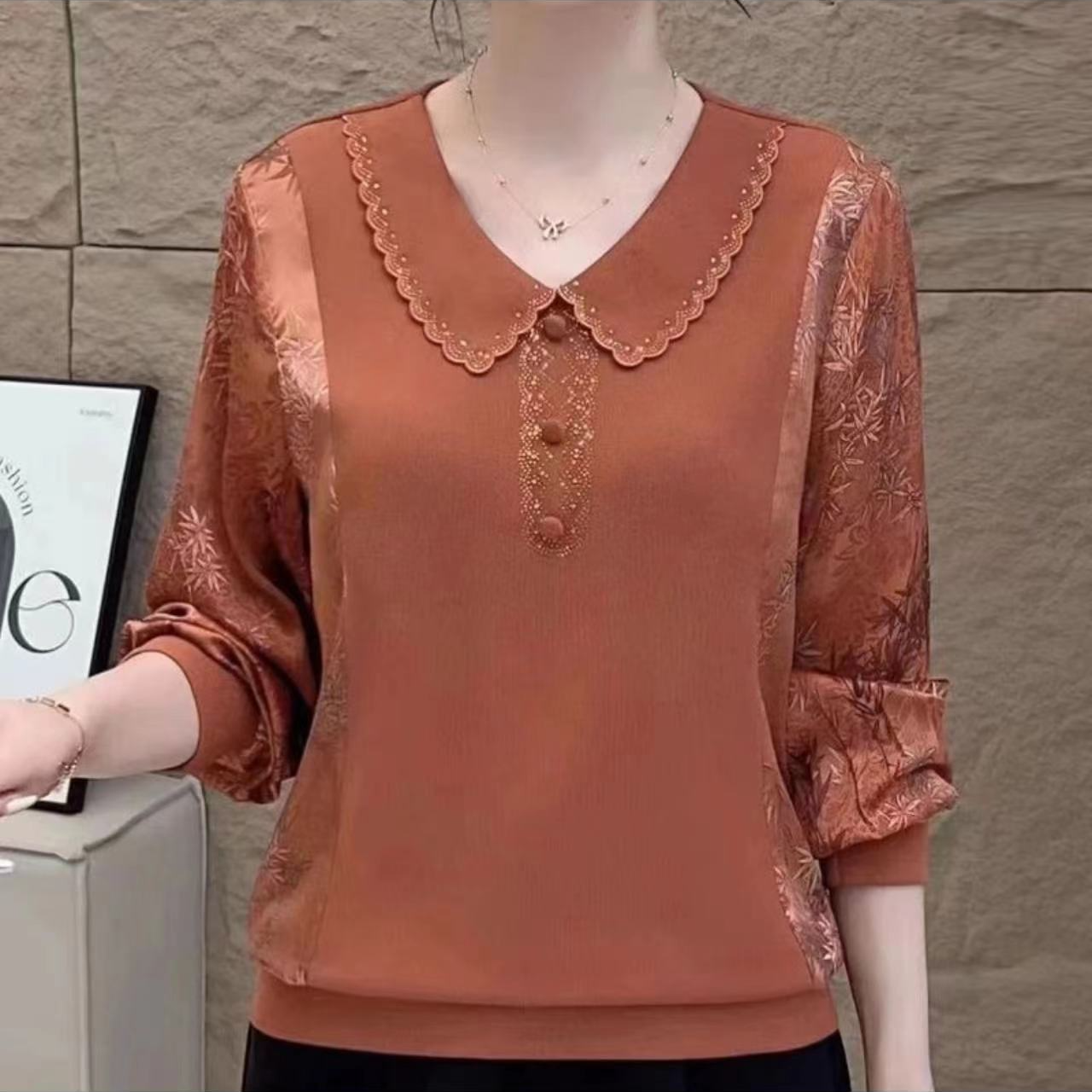 【丽姐家】春秋新款妈妈装打底长袖时尚洋气拼接显瘦女士减龄上衣