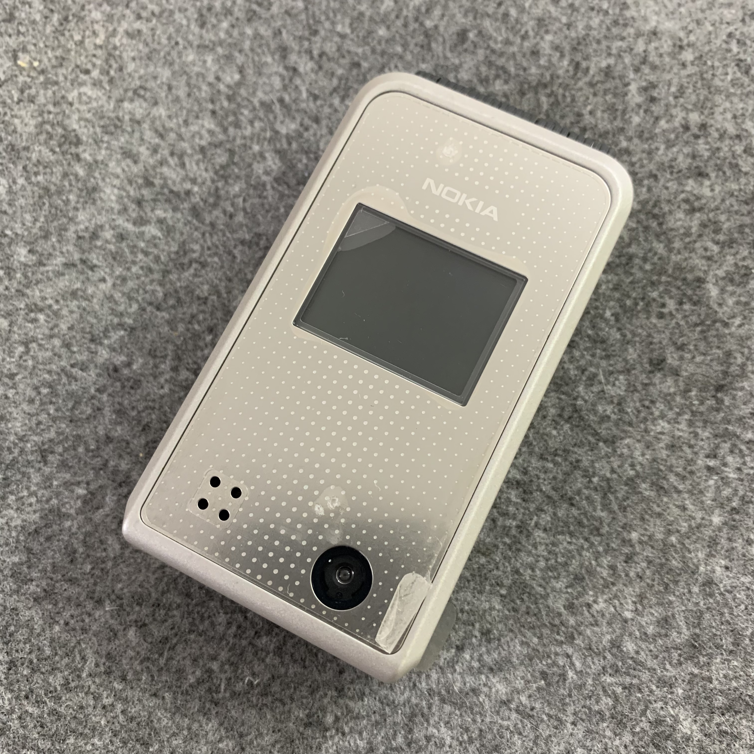 99新 Nokia/诺基亚 6170翻盖手机原装正品尾货主板无拆修无进水