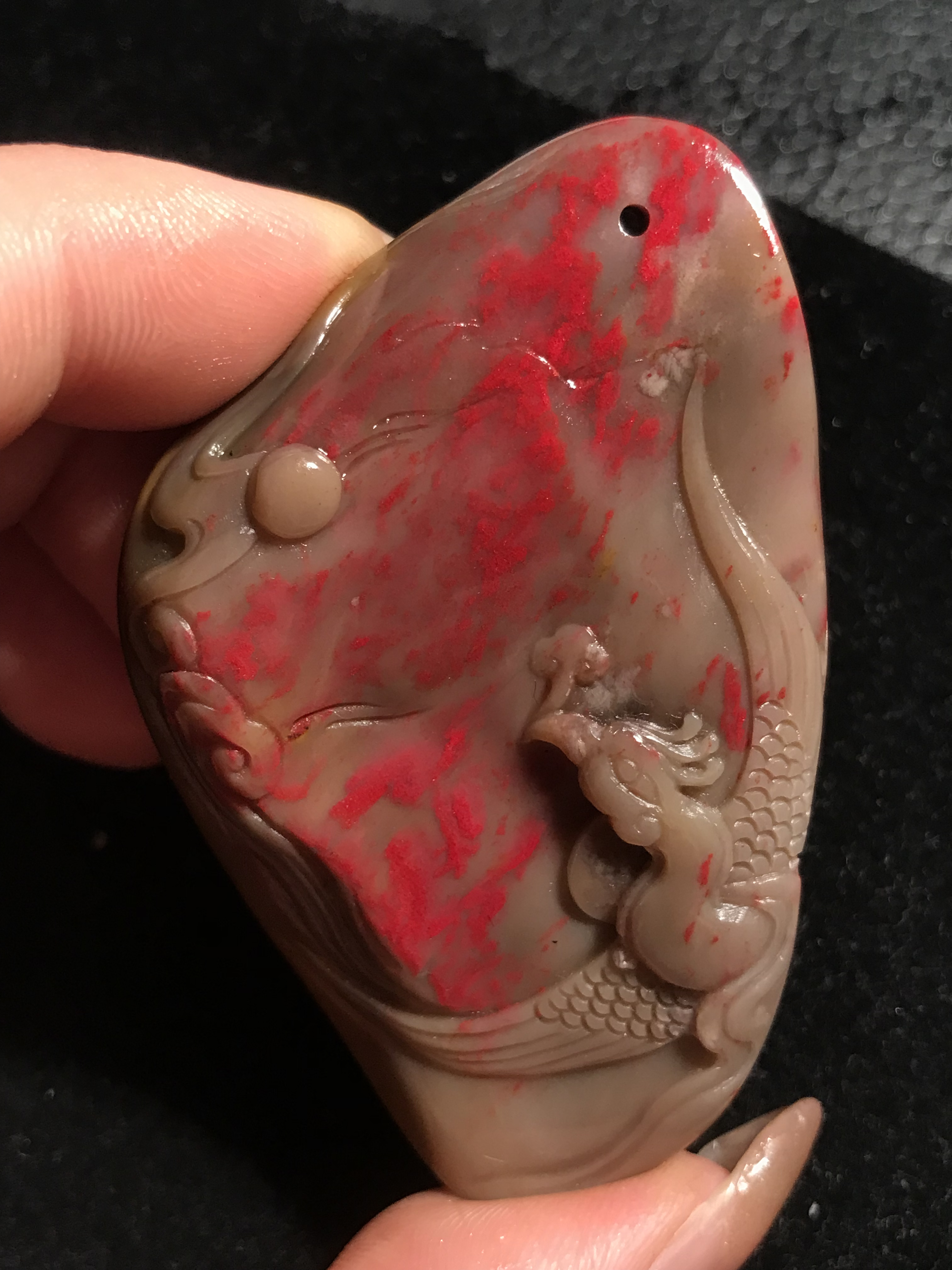 精品昌化全肉鸡血石挂件