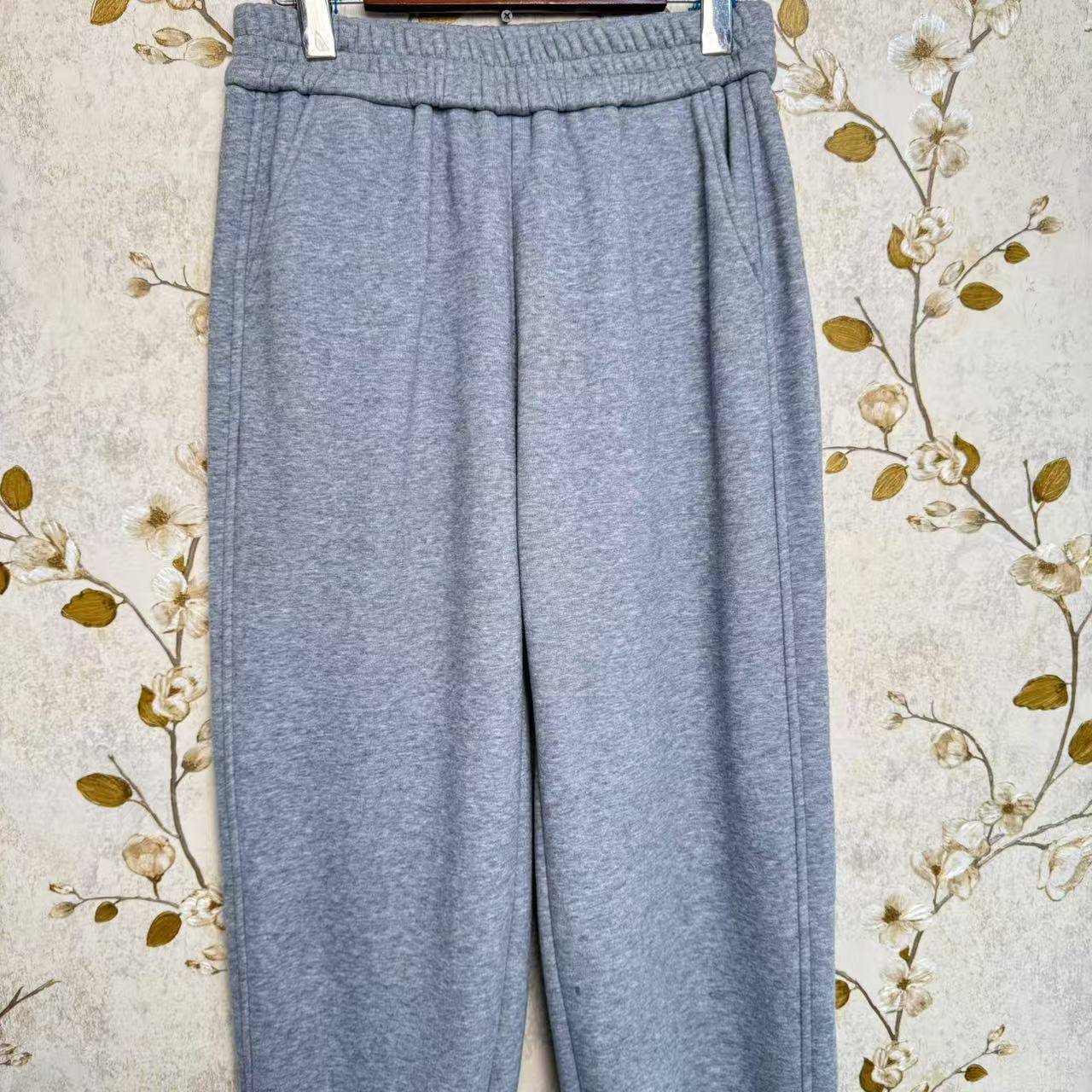 1261冬季新款加绒加厚简约时尚百搭显瘦女大码休闲裤