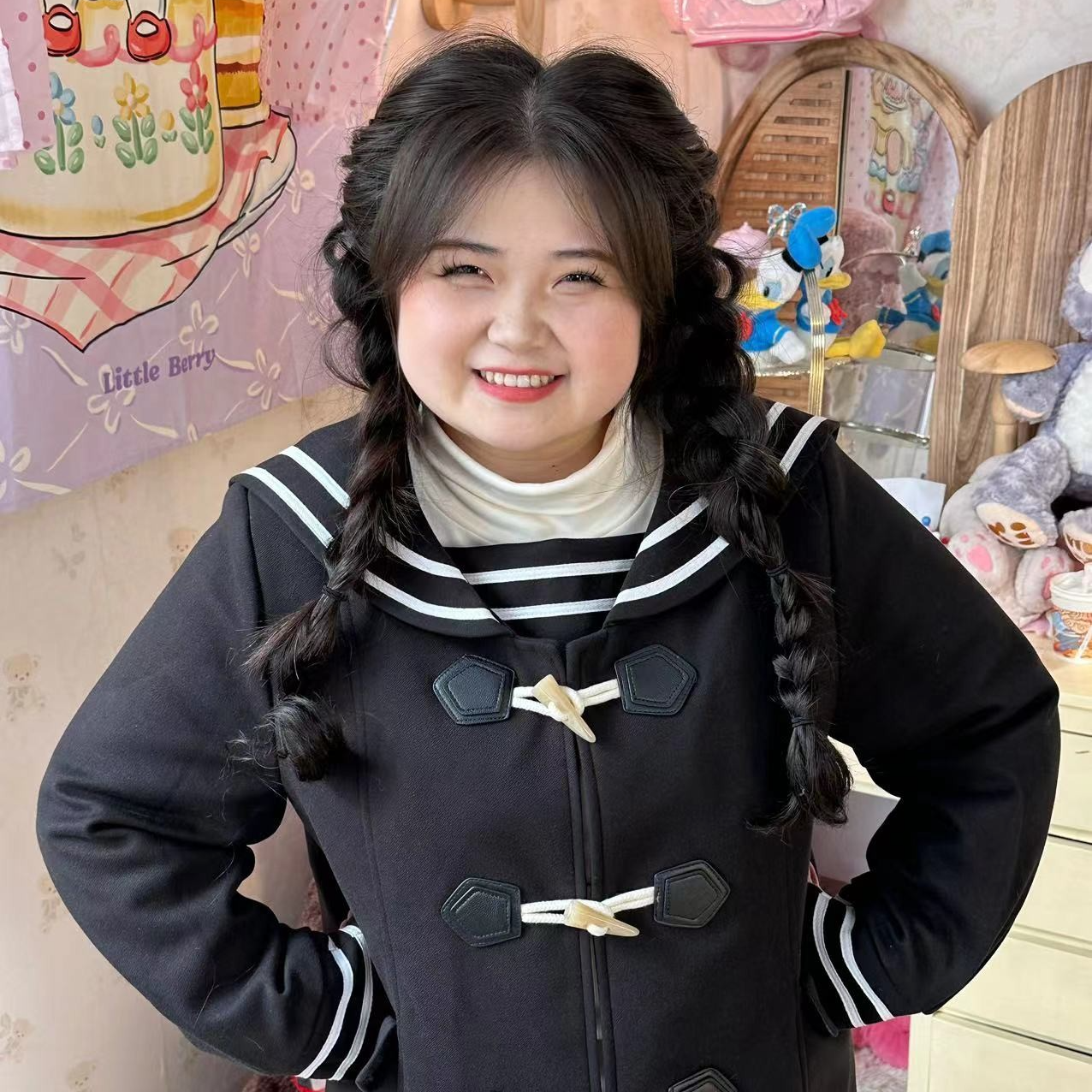 黑呢子大衣牛角扣夹棉保暖秋冬微胖显瘦大码中长款正肩海军领大衣