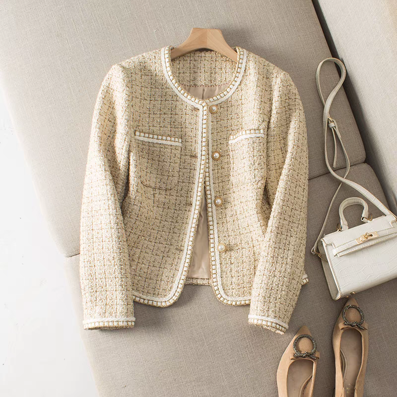  【米+黑】亮片气质小香风短款时尚上衣女外套法式轻奢秋季女外套