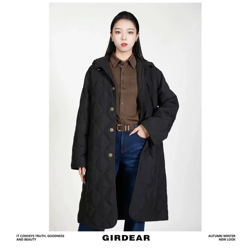 GIRDEAR/哥弟1400647冬季休闲时尚百搭长款绗缝菱格连帽棉服外套 