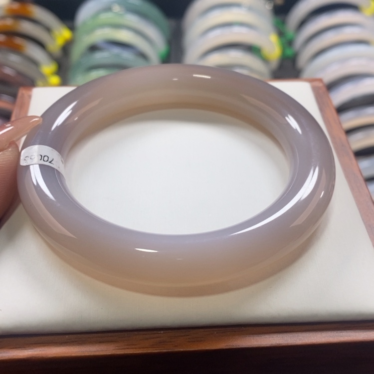 【闪购商品】玛瑙/玉髓手镯未镶嵌
