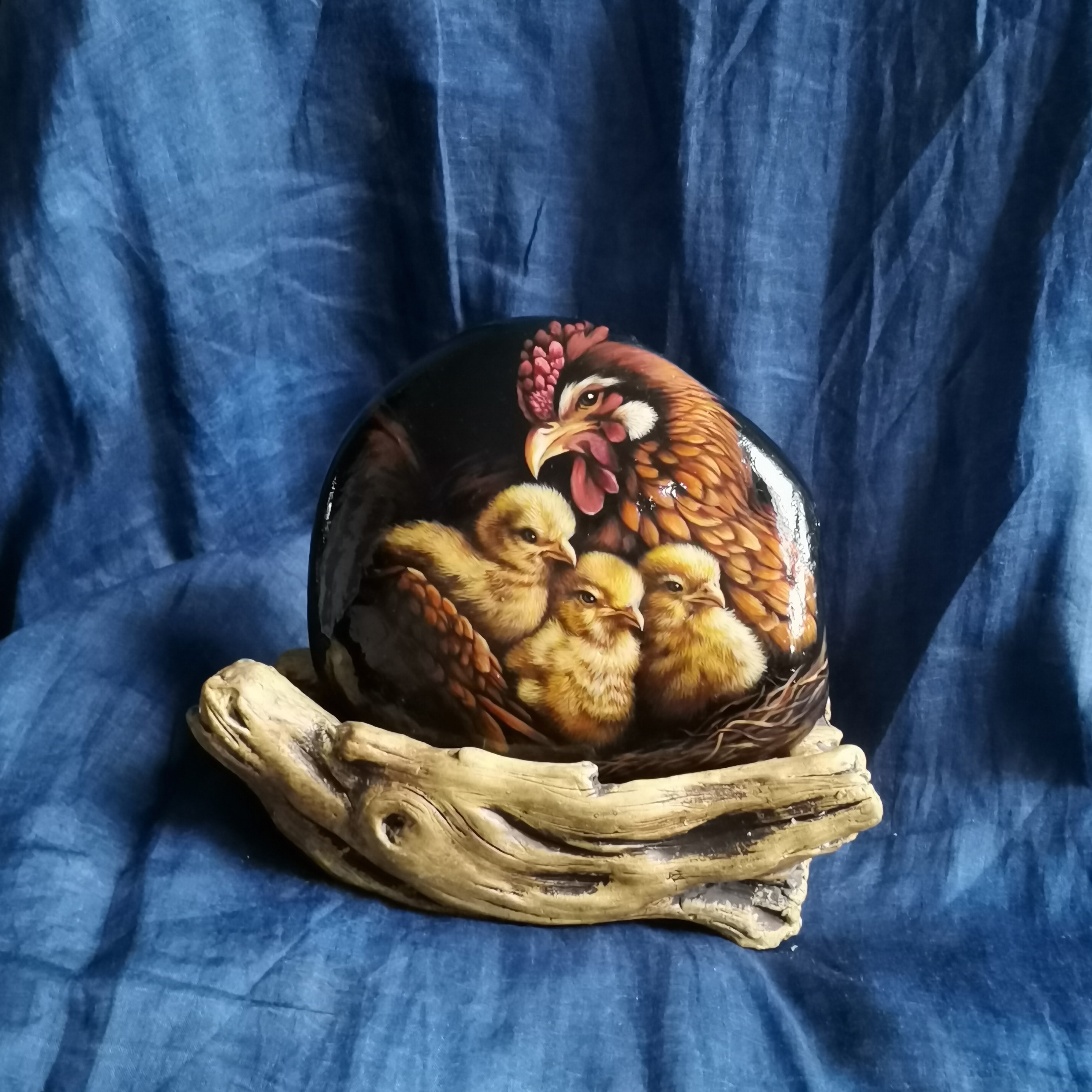 鸡享幸福，至尊精品，石头画，大吉大利 ，幸福，生肖，手绘 创意摆件