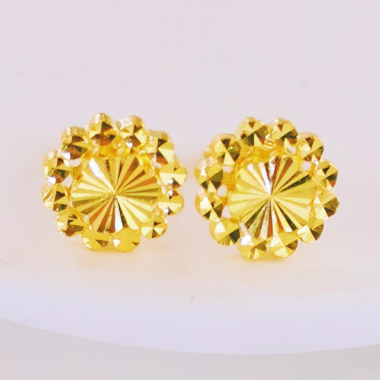 【富远黄金】足金双层仿钻太阳花弯针耳钉FYHR010584