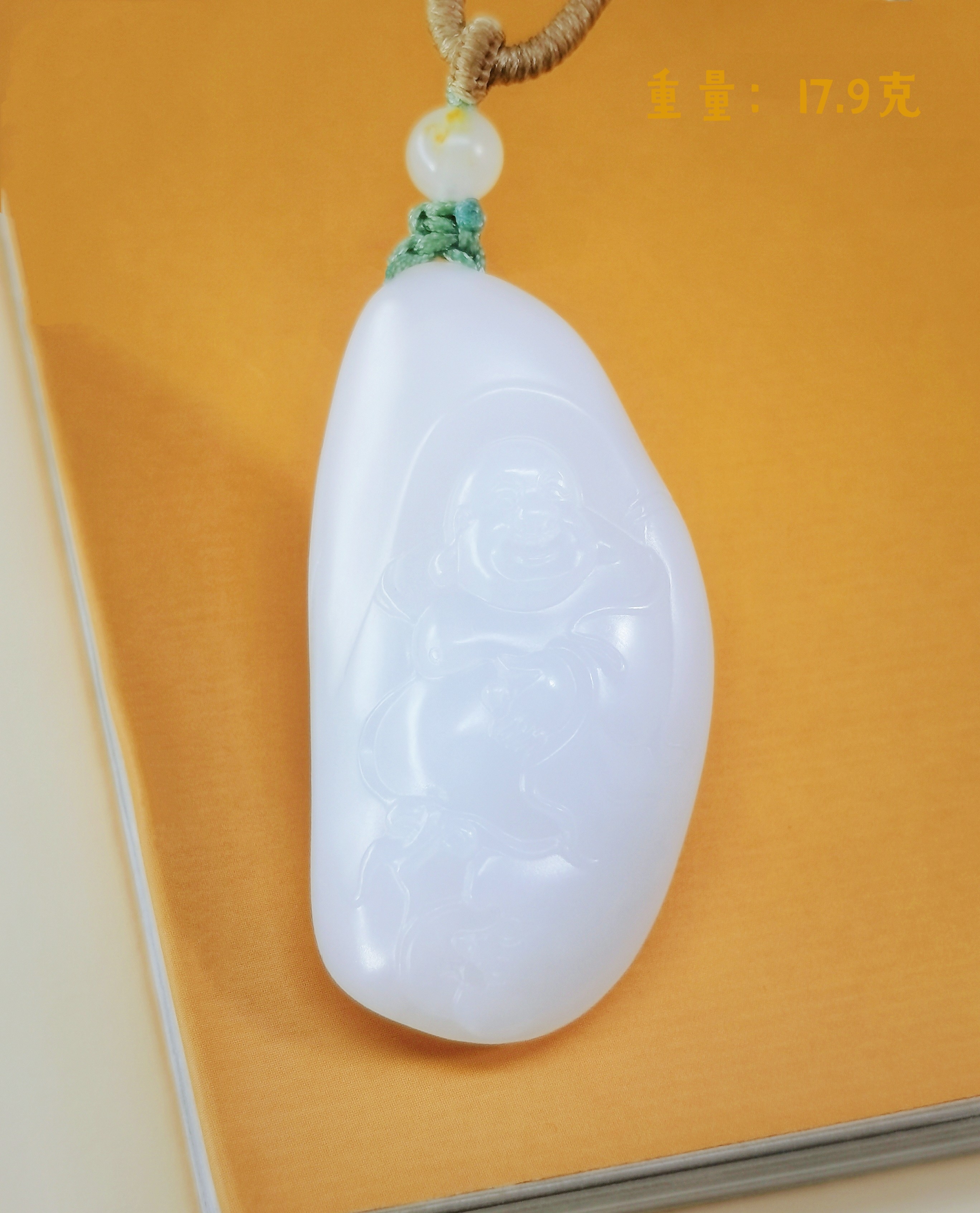 天然新疆和田玉独子料佛挂件精雕挂坠