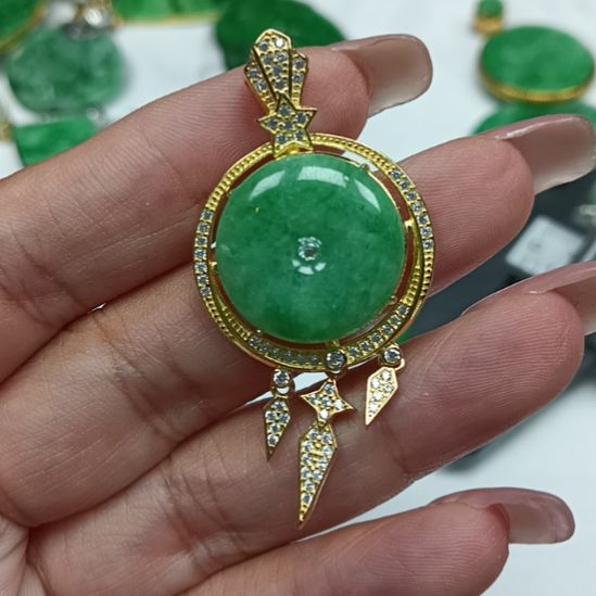 【闪购商品】翡翠颈饰银S925镶嵌