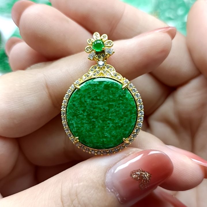 翡翠颈饰银S925镶嵌翡翠成品
