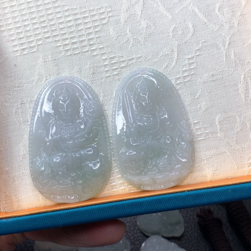 【闪购商品】翡翠颈饰未镶嵌