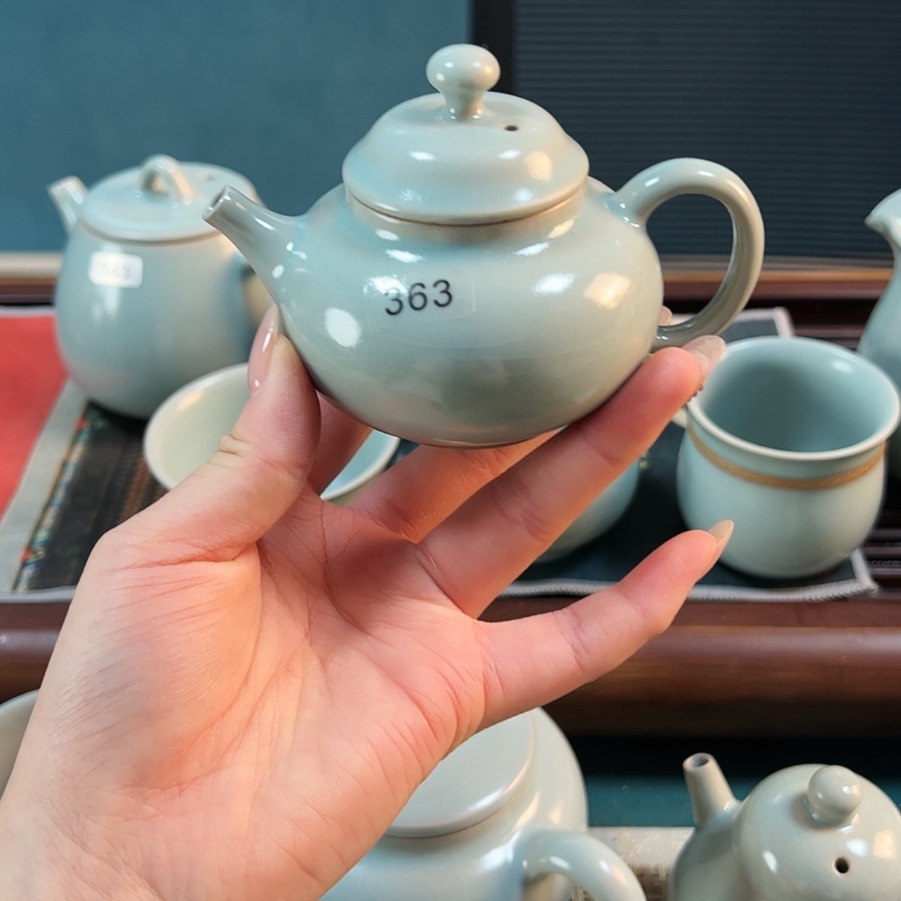 【闪购商品】瓷手工壶