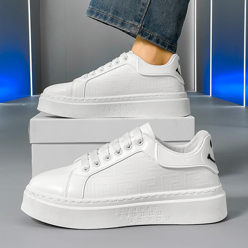 秋冬新款户外男女同款小白鞋