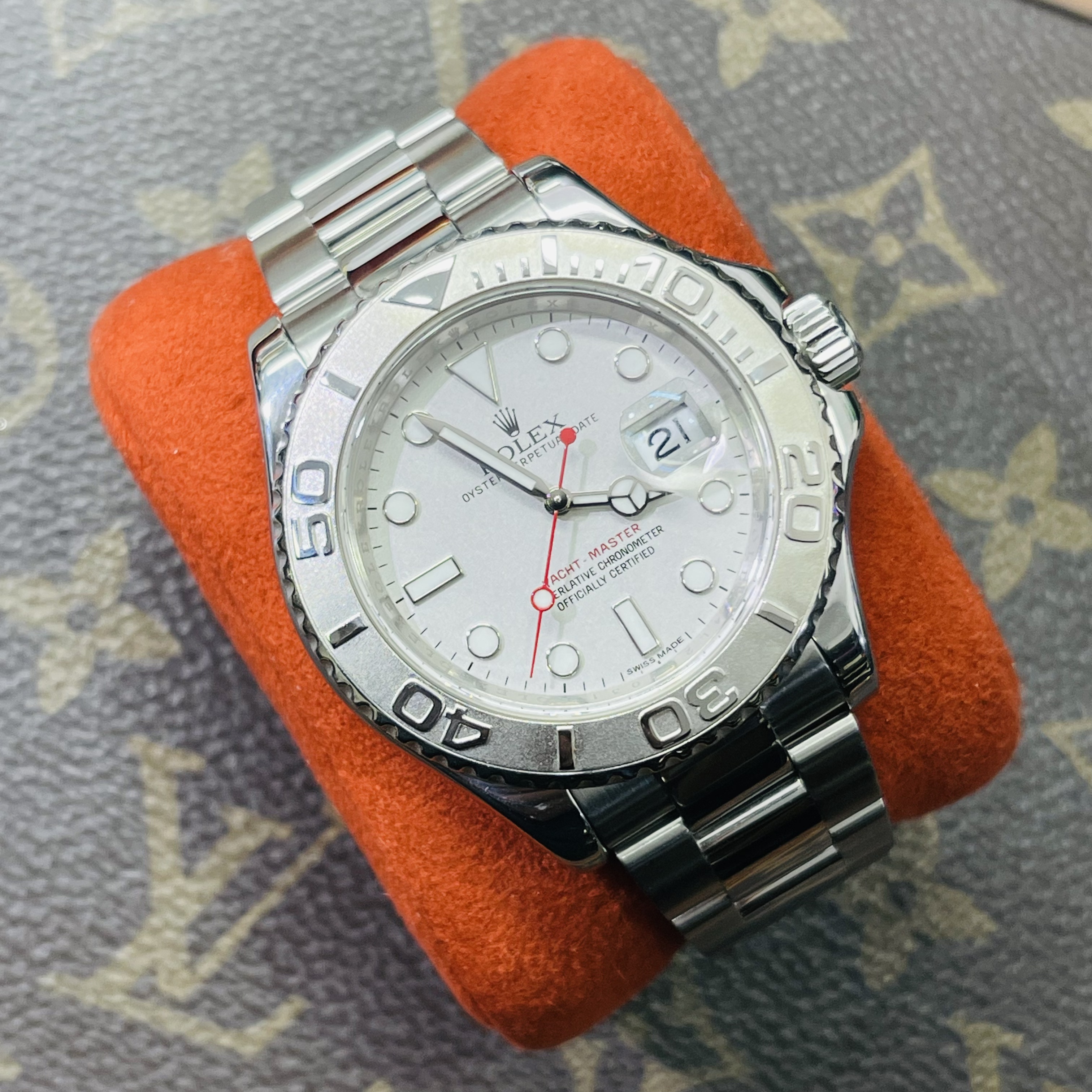 99新 Rolex/劳力士 116622白游艇/40mm/自动机械单表