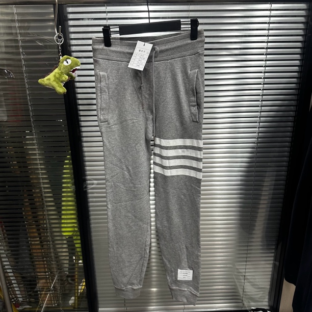 全新未使用 THOMBROWNE 灰色卫裤/0码