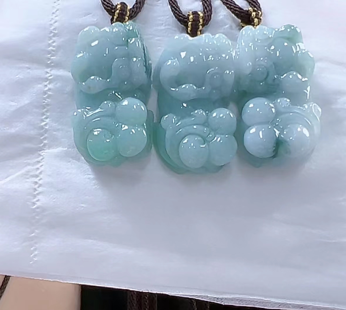 天然翡翠A货霸王貔貅多样性发货发其一宽21-23高40-42厚11-13送绳