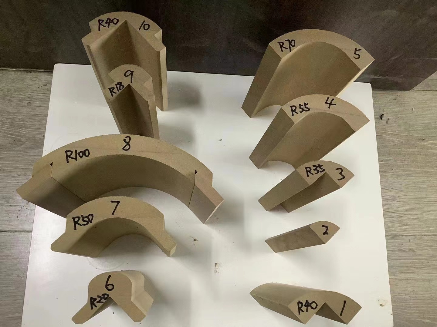 全屋定制圆弧填充线条免漆板圆弧制作圆弧收口护墙四分之一圆弧