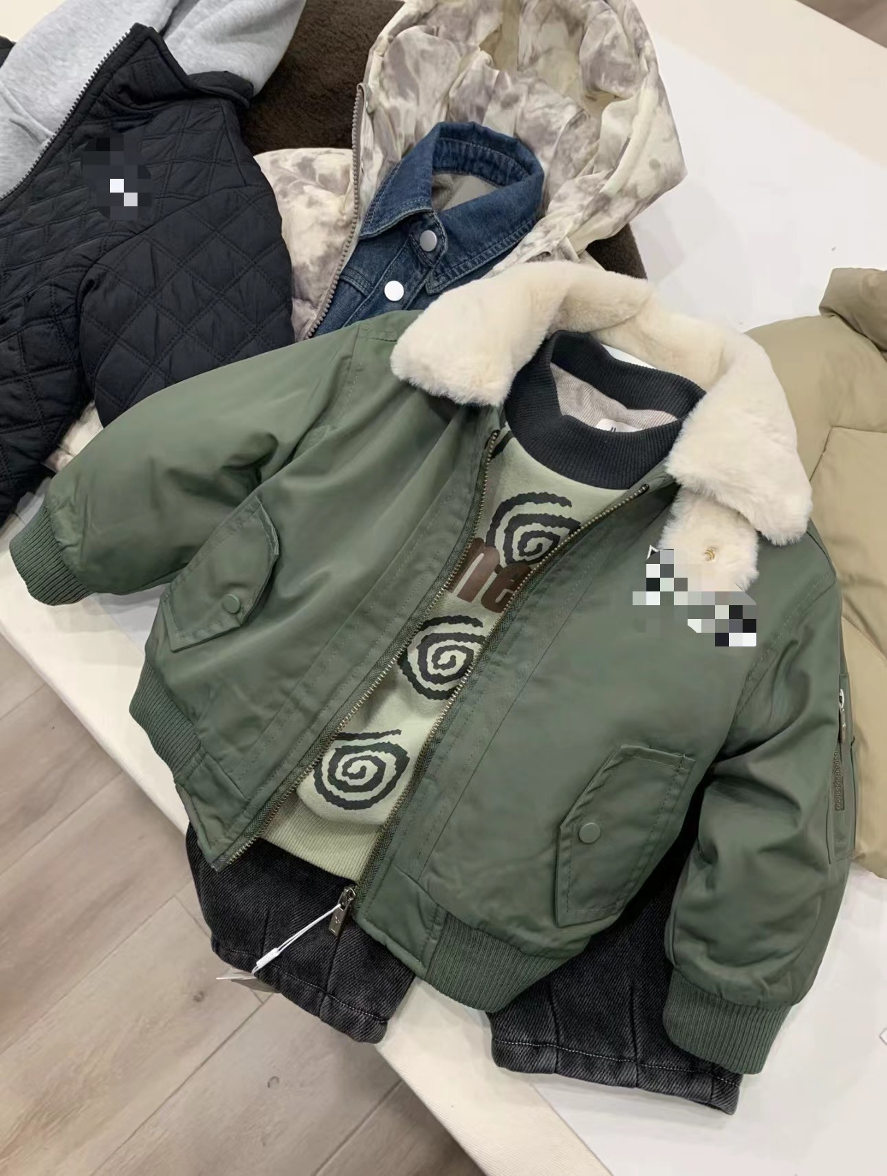 童装男童时尚绿色加厚休闲连帽迷彩秋冬
