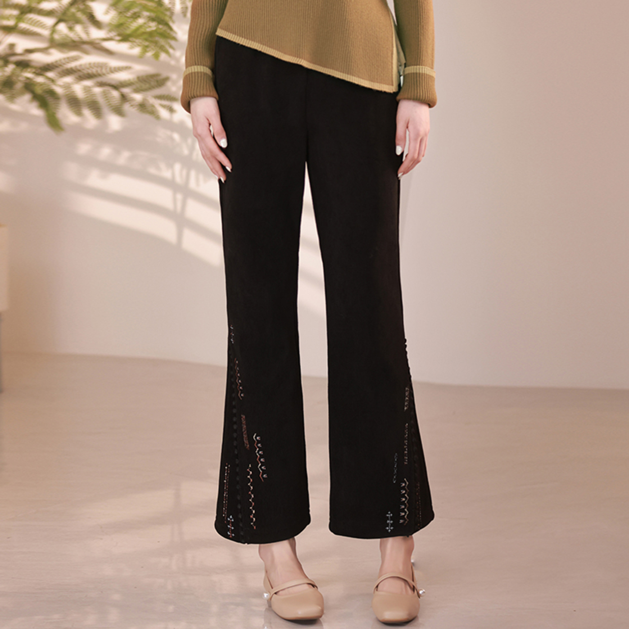 烟花烫加绒休闲裤女春季新款通勤百搭显瘦黑色小个子微喇裤 薄雪