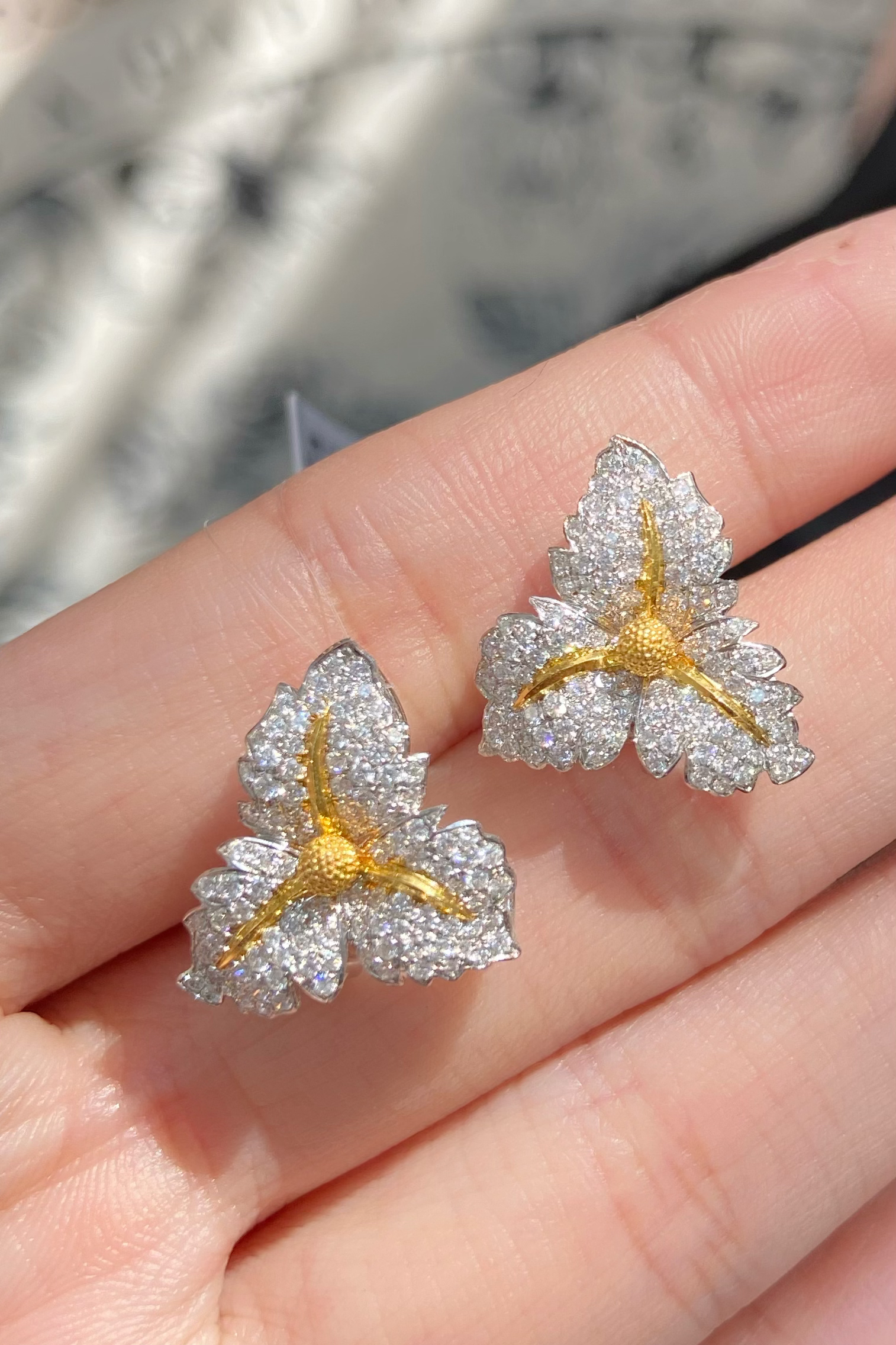 【念慈专属】18k意大利工艺雕金幸运三叶草耳钉