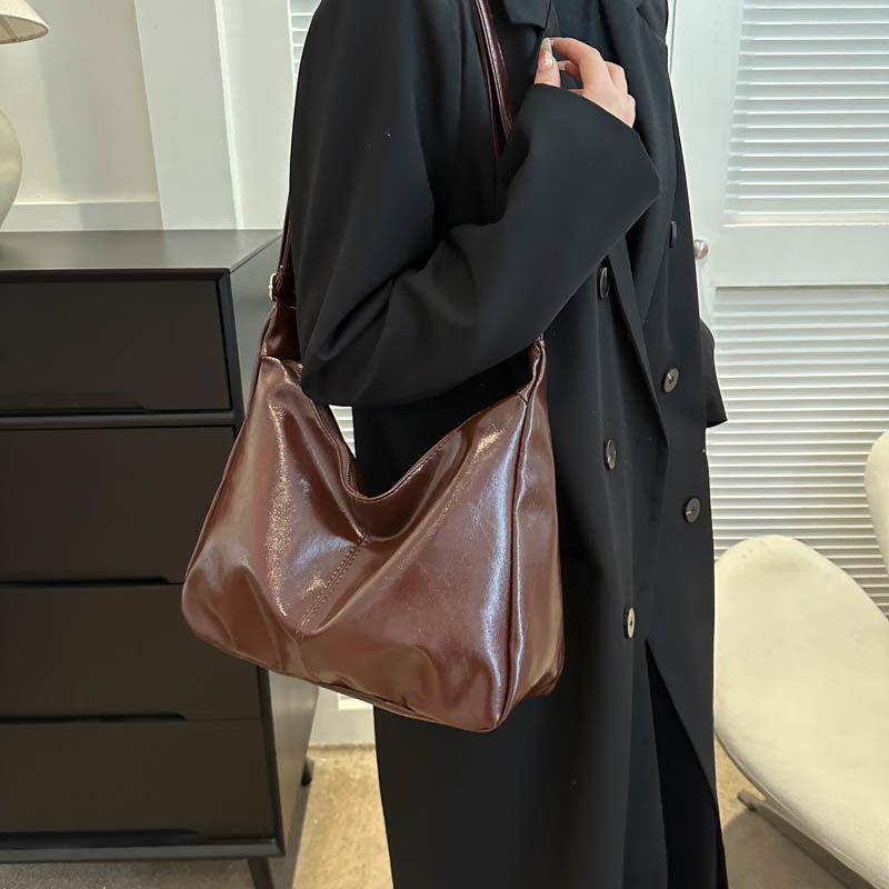 美拉德复古斜挎包包女2023新款潮韩国托特包质感百搭大容量单肩包