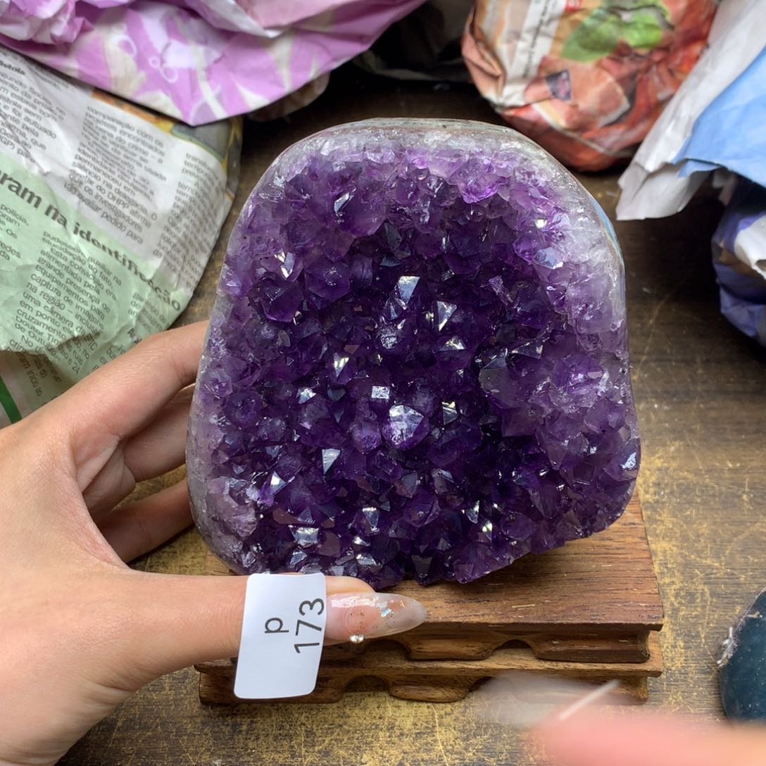 【闪购商品】水晶乌拉圭未镶嵌