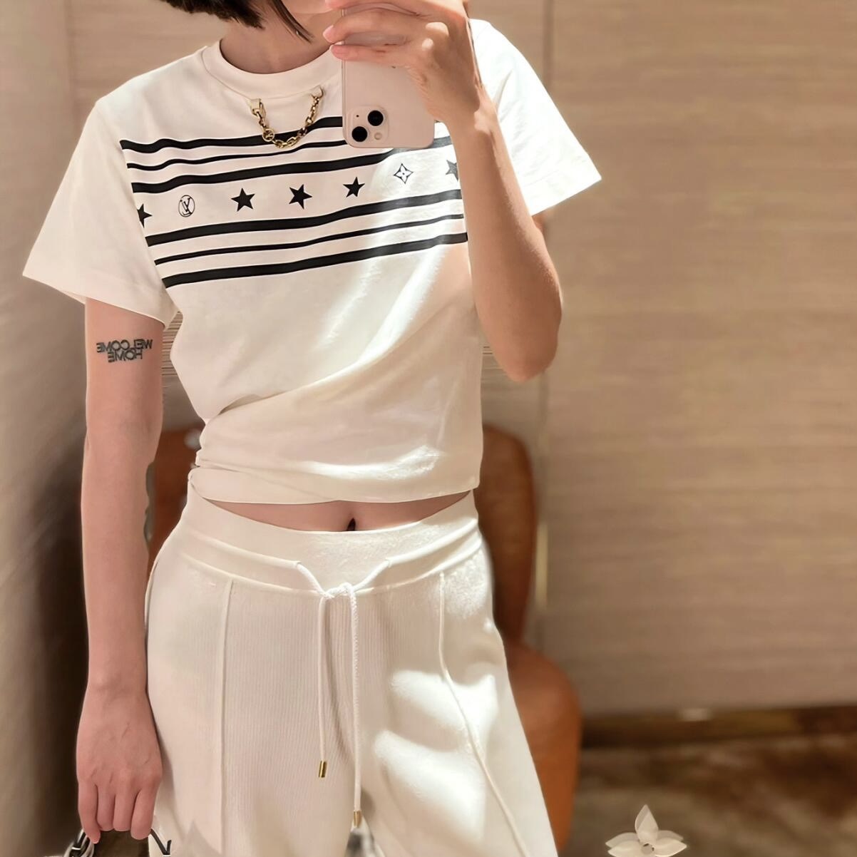 99新 LouisVuitton/路易威登 星星logo链条短袖/S码/99新