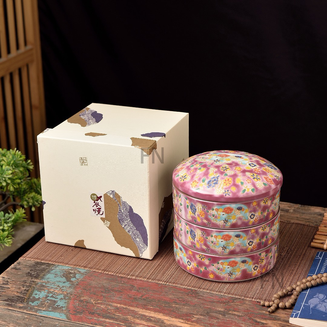 九谷美山 大象三层食盒,