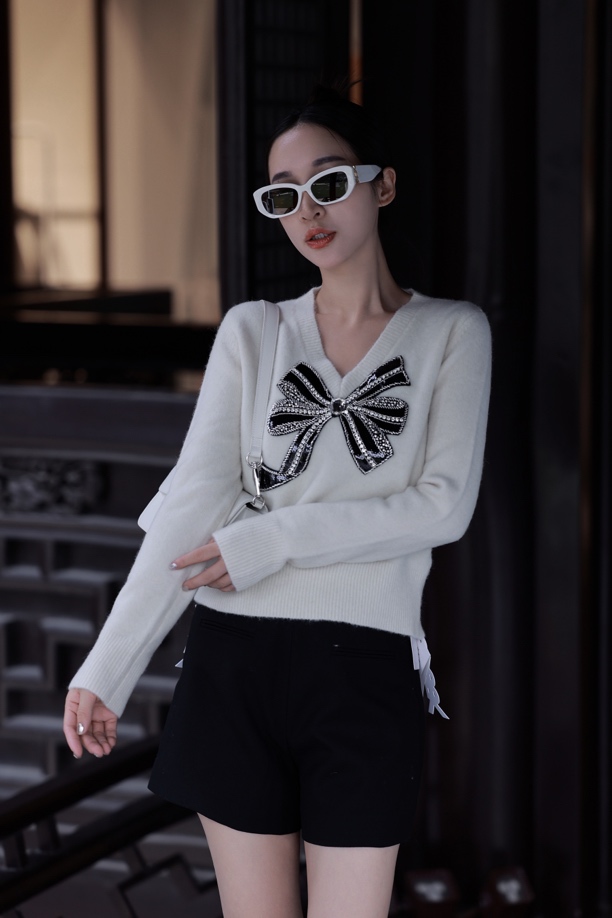 YES BY YESIR叶谦24AW  蝴蝶结上衣