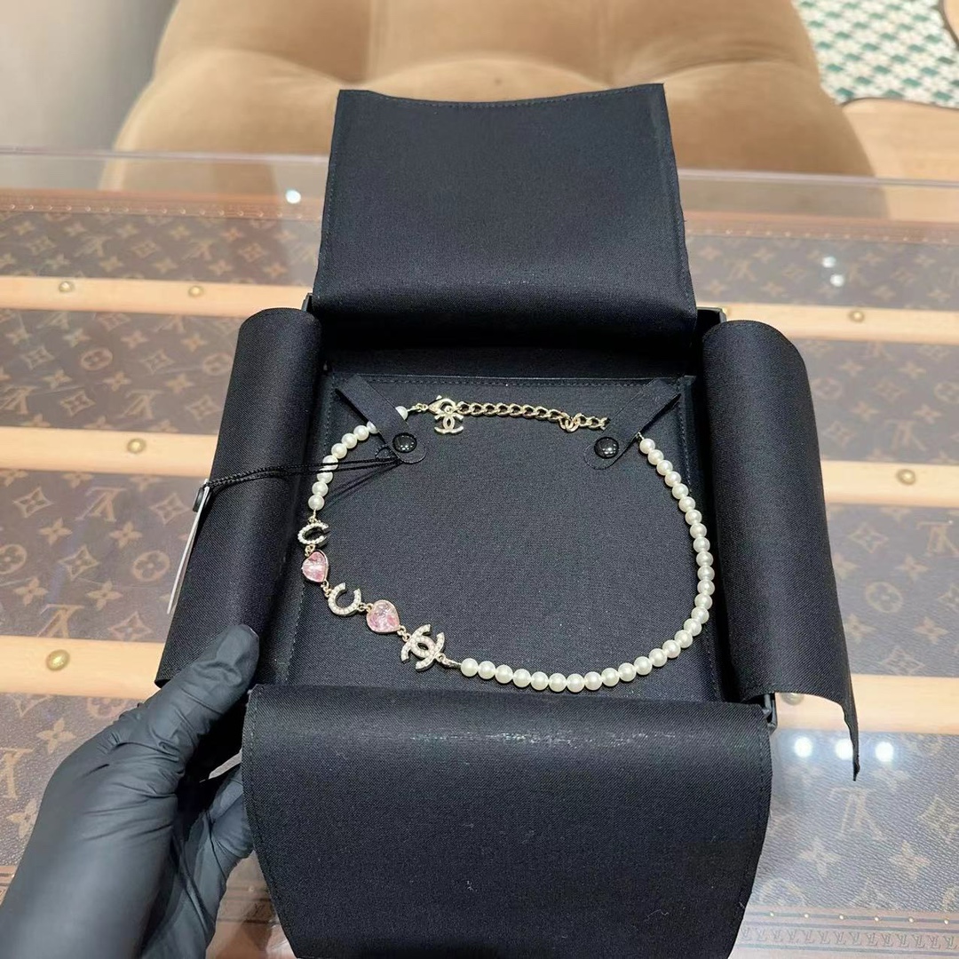 99新 Chanel/香奈儿 22b/粉色爱心珍珠项链coco粉宝石/水钻 