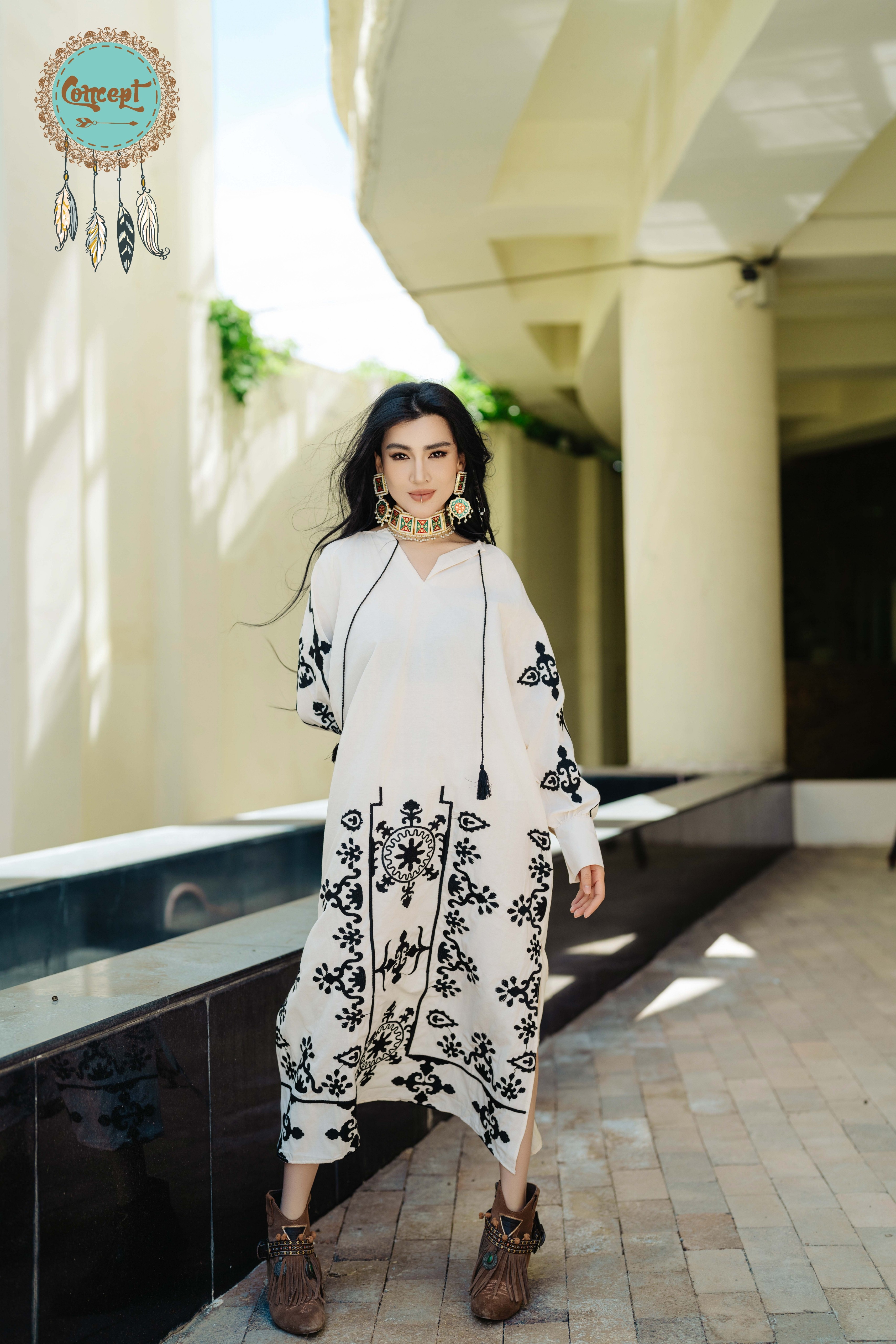 Concept重工刺绣连衣裙