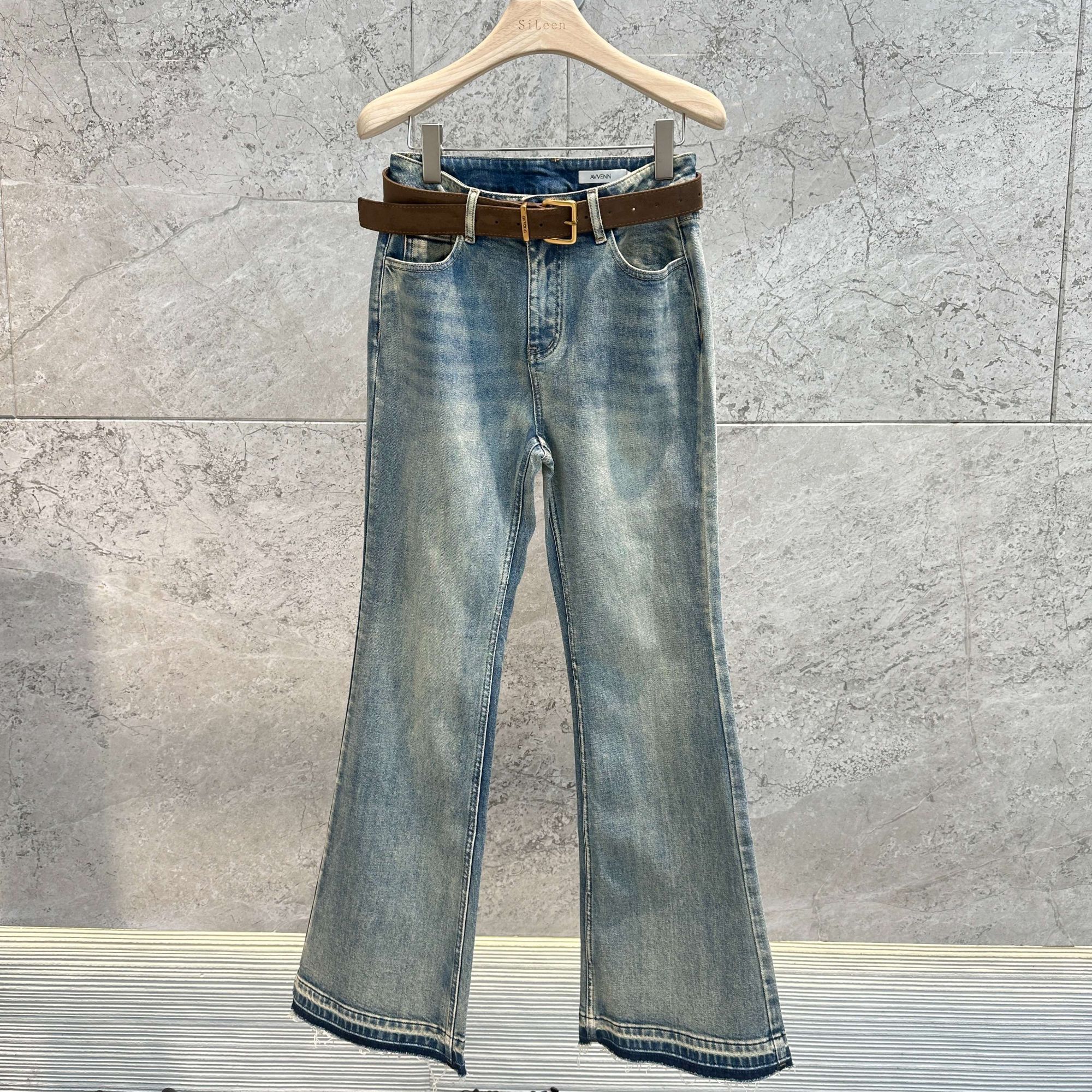 avvenn 24秋新品蓝色牛仔长裤 AM9130258438500