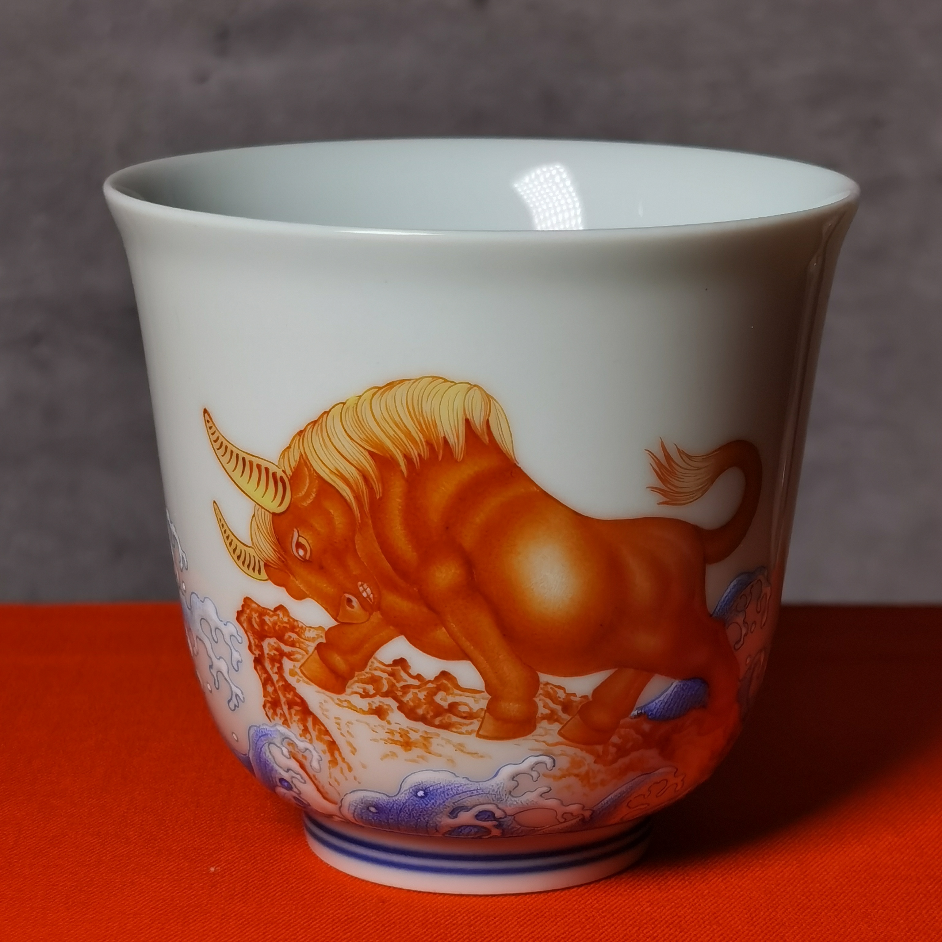 矾红金牛踏浪 闻香杯 容量120cc左右 纯手工