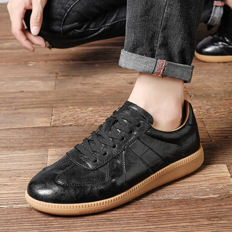 2025秋季新款黑色真皮男鞋德训鞋春秋时尚软底男款休闲商务皮鞋