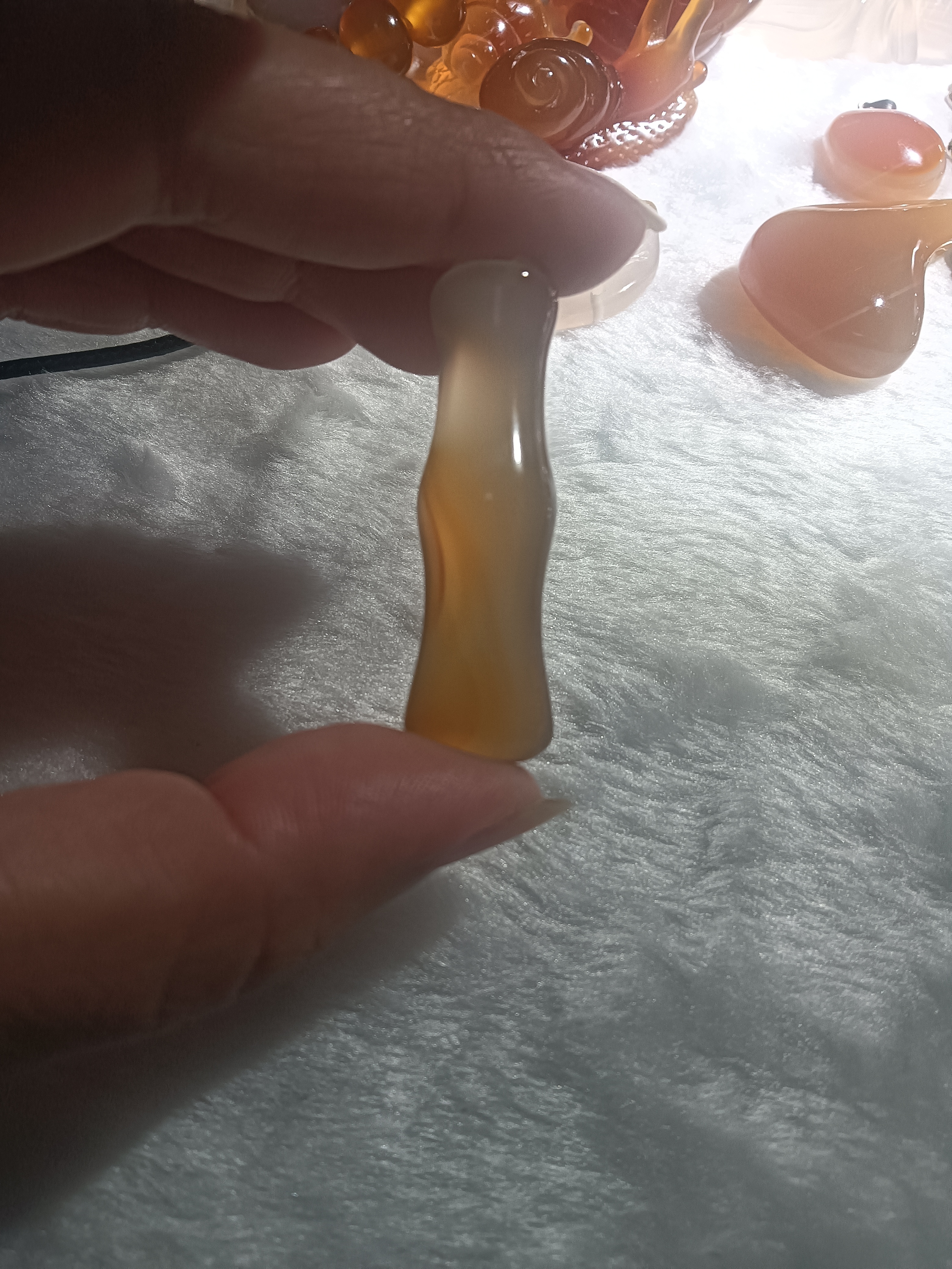 天然北红玛瑙挂坠