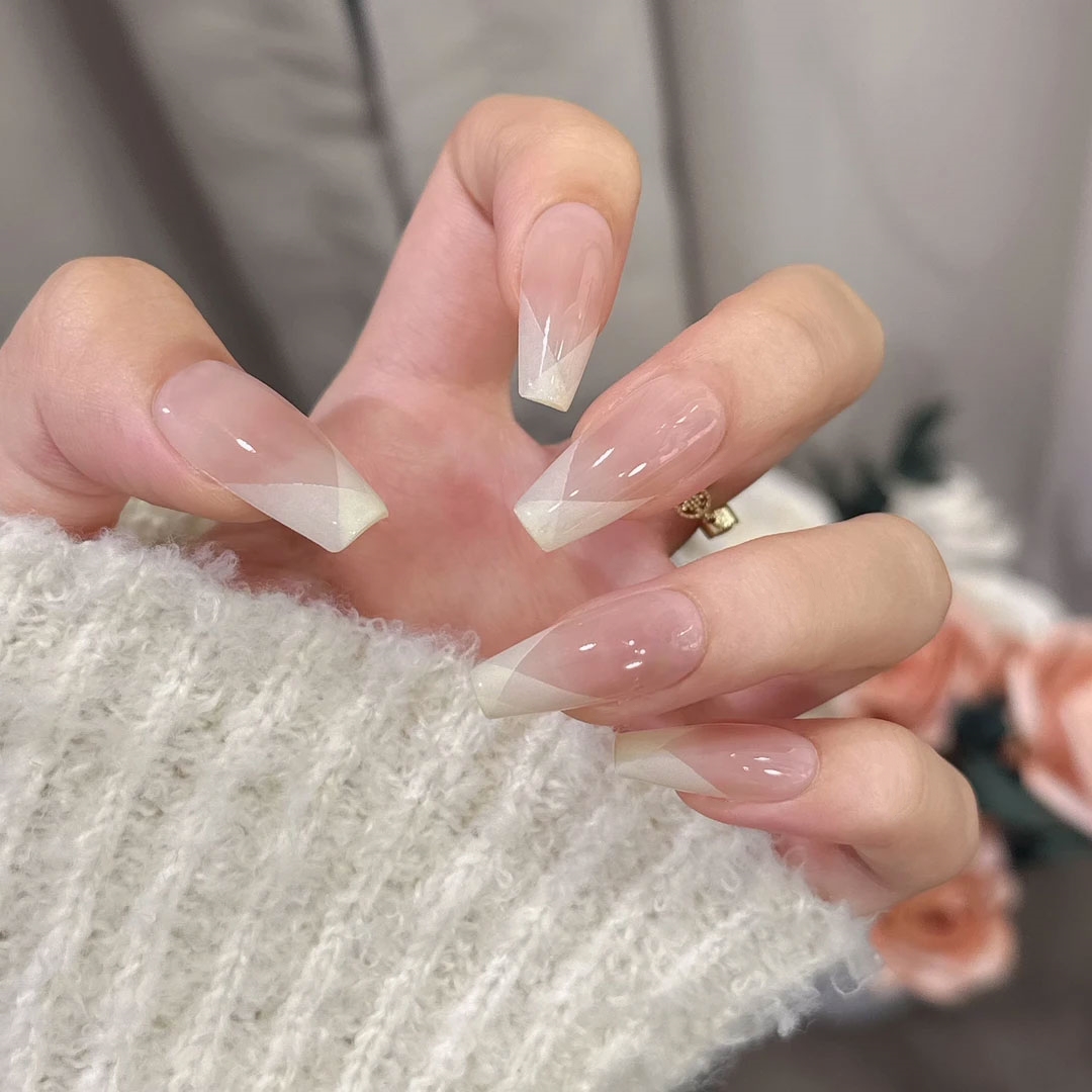 肉桂烤奶】纯手工穿戴甲法式高级感美甲贴片纯欲轻奢手绘气质显白