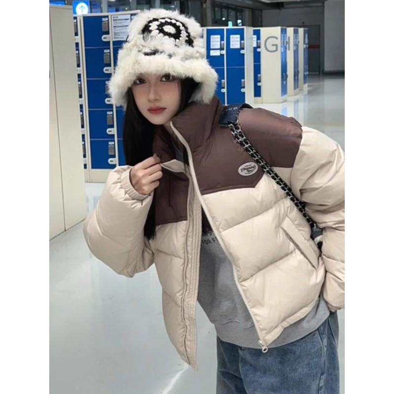 肯豆风美拉德拼色羽绒服女短款2023新款冬季小个子面包服加厚外套