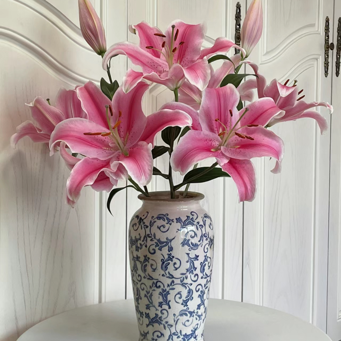 【杨鹏鲜花】索尔邦 香水百合 云南鲜花包邮