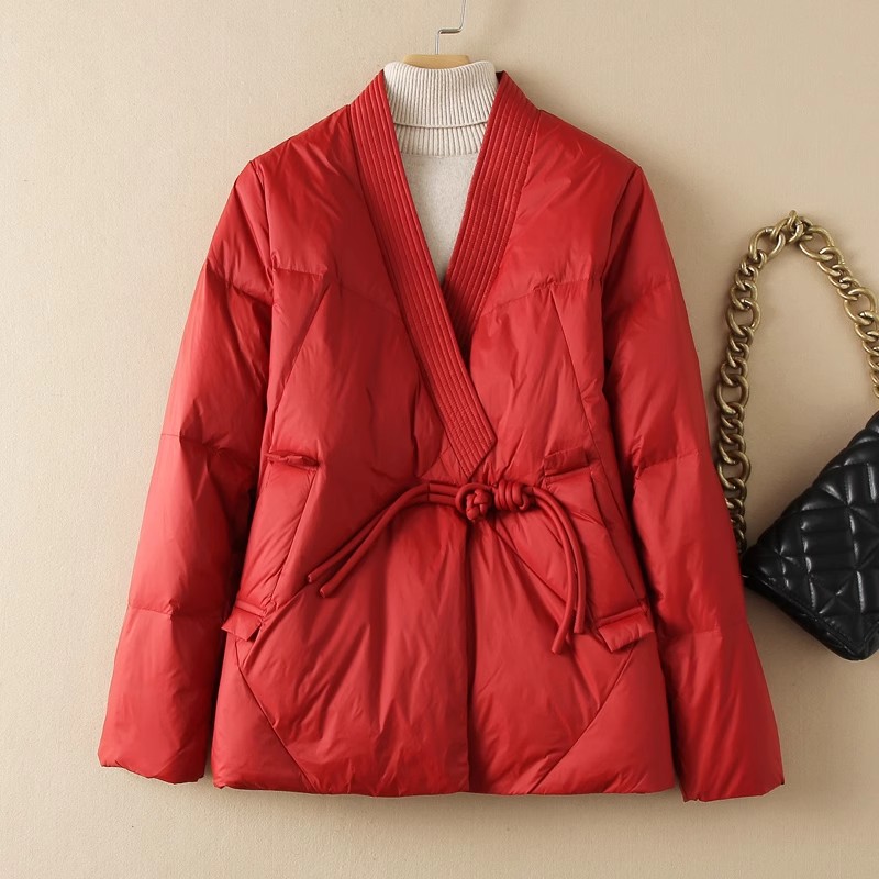 国风大盘扣棉服2024冬季新款女文艺冬保暖V领大气外套百搭舒适减