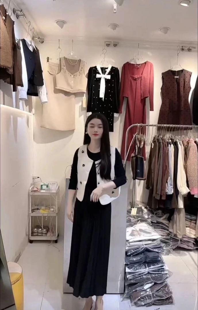 马甲连衣裙时尚套装二件套