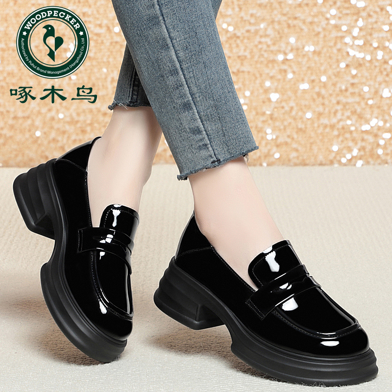 啄木鸟女鞋春秋季新款英伦风小皮鞋休闲中跟单鞋女乐福鞋