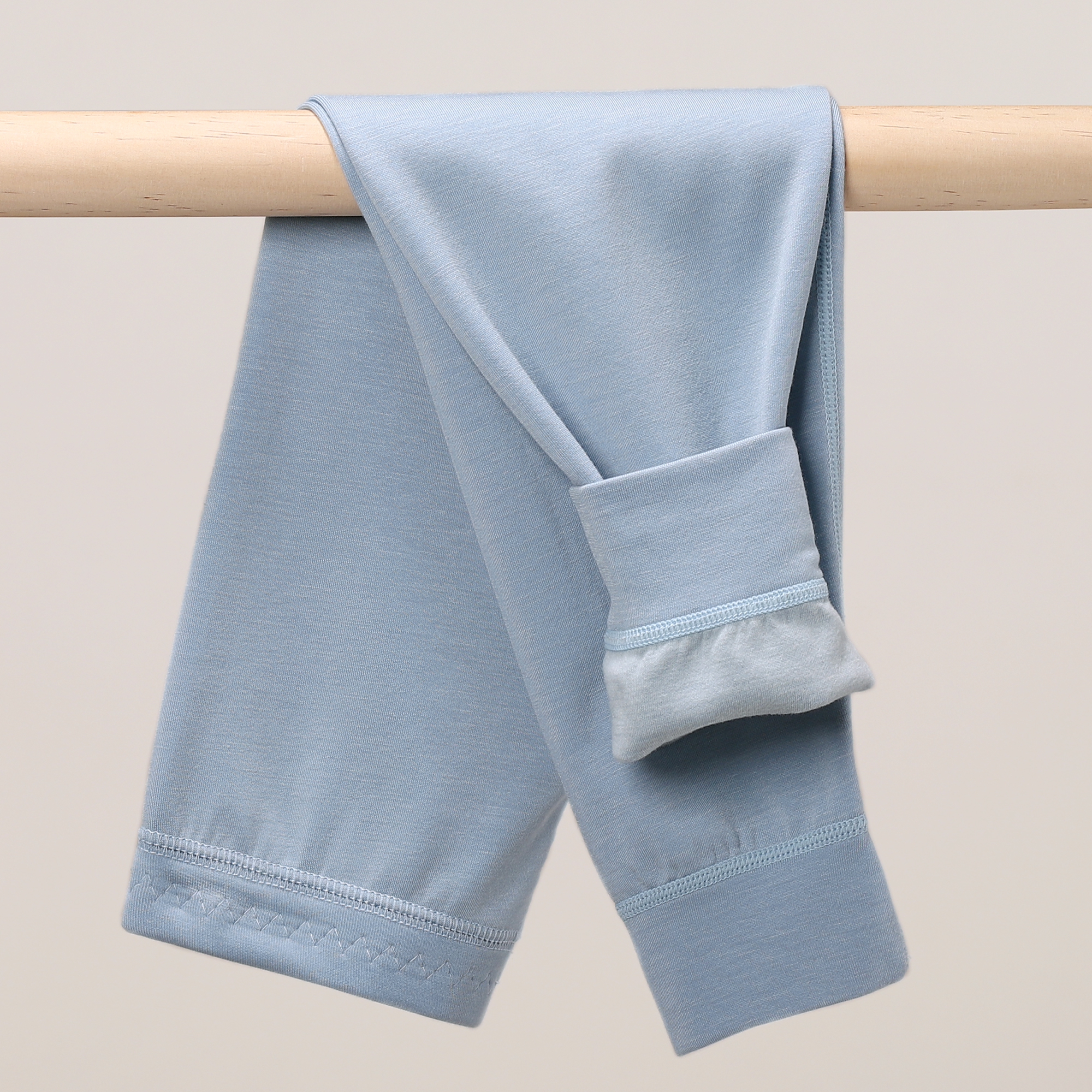 莫代尔醋酸儿童保暖裤男童打底裤大童内穿加厚秋裤女童 9142-3