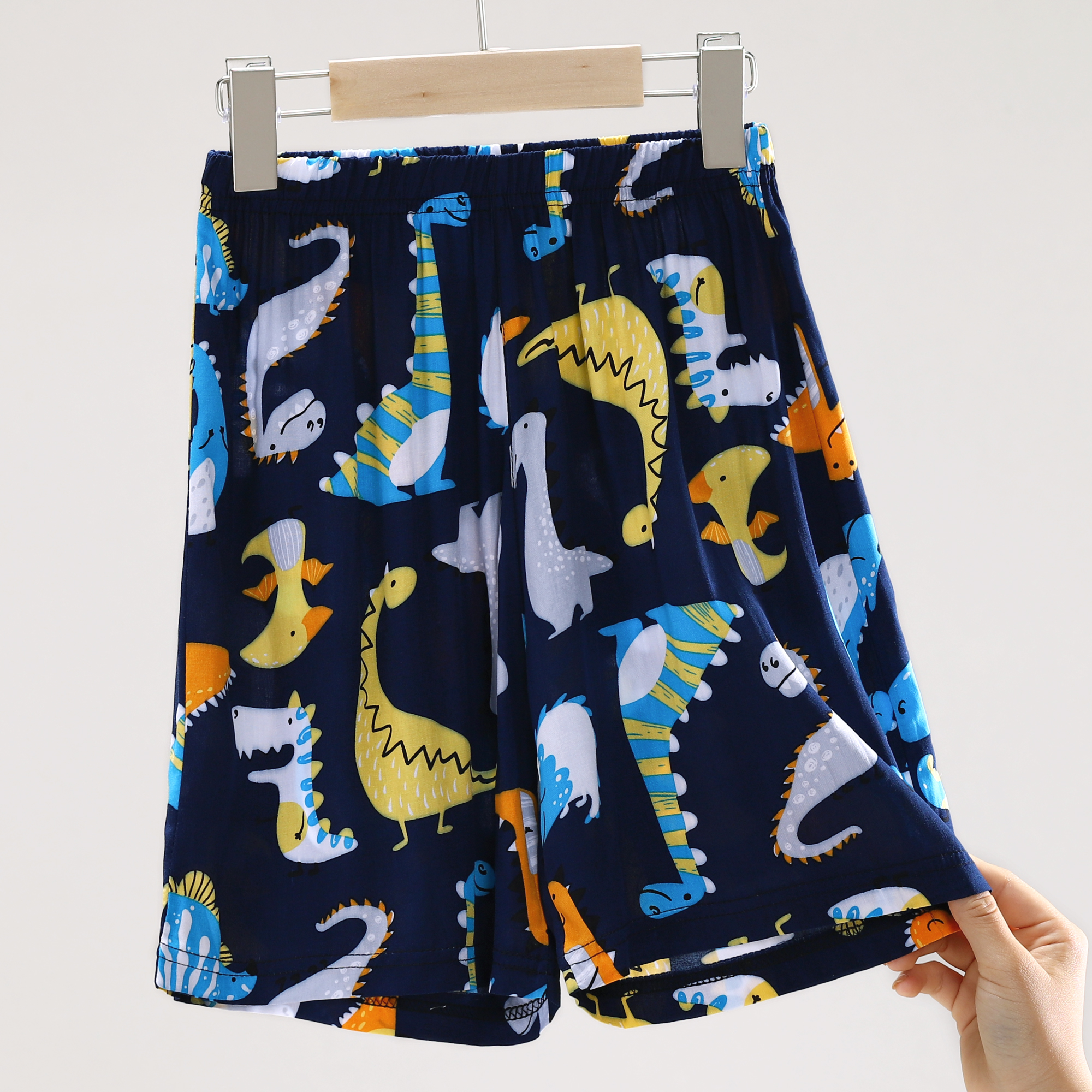 X 552393 儿童短裤沙滩裤人造棉五分裤裤衩男女孩中大