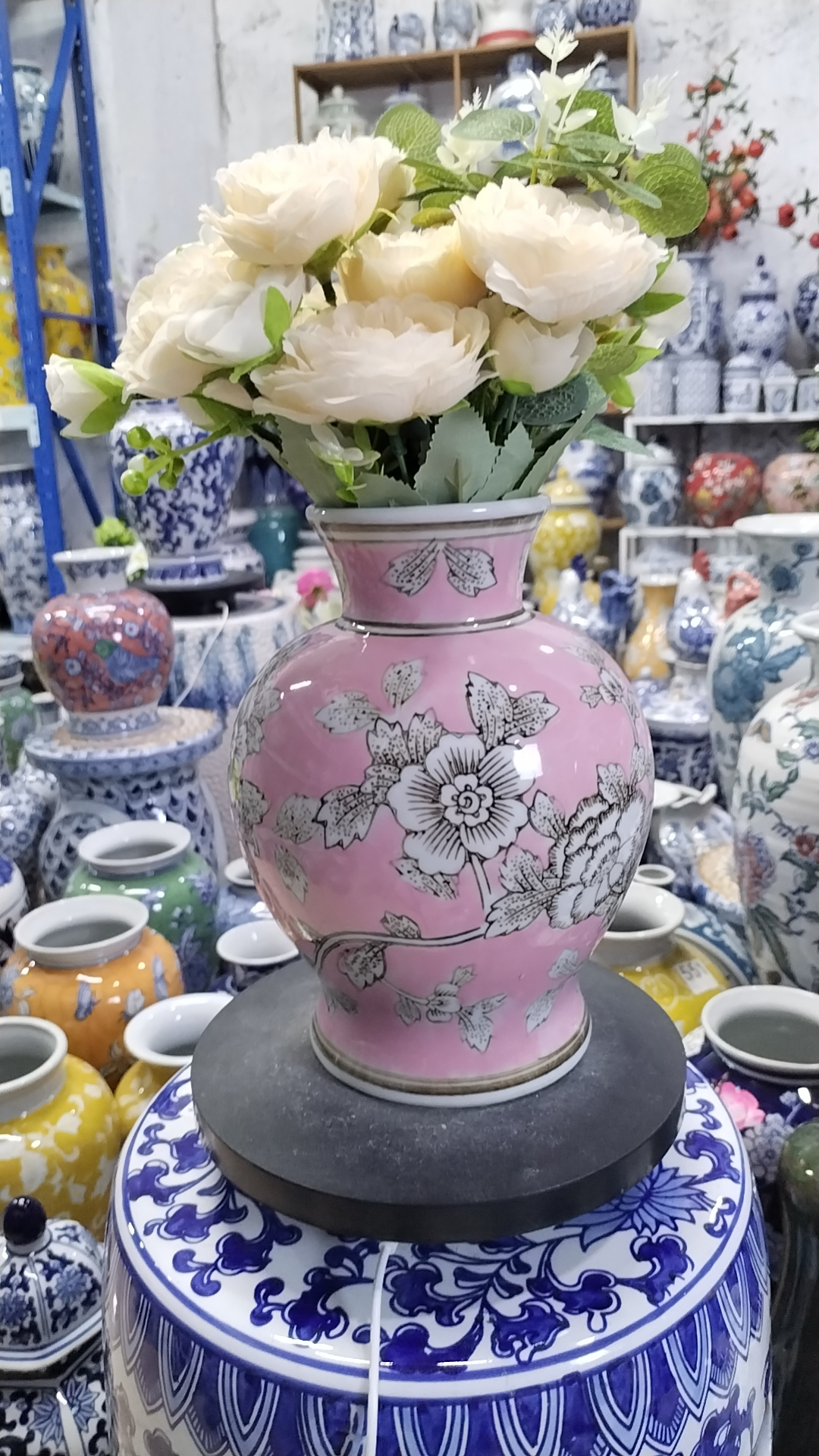 粉色石榴花瓶摆件陶瓷花瓶摆件