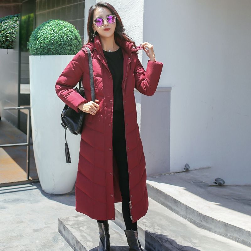 波司登新款加长版羽绒服女超长过膝可脱卸帽修身显瘦妈妈款加厚冬