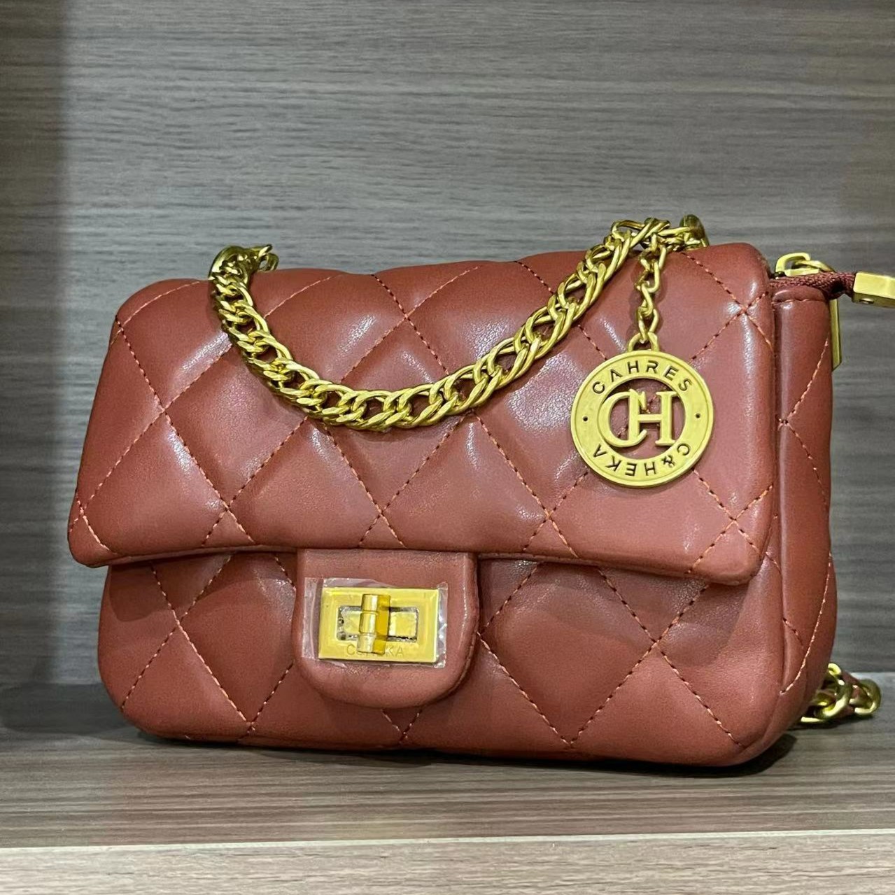 161-200新款女士斜挎包 时尚简约经典