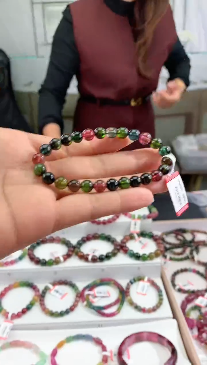 【闪购商品】碧玺手串未镶嵌多样性发一条